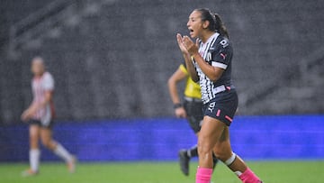Barbara Olivieri of Monterrey during the game Monterrey vs Guadalajara, corresponding Round 16 the Torneo Apertura 2022 of the Liga BBVA MX Femenil at BBVA Bancomer Stadium, on October 17, 2022.
Barbara Olivieri de Monterrey durante el partido Monterrey vs Guadalajara, correspondiente a la Jornada 16 del Torneo Apertura 2022 de la Liga BBVA MX Femenil en el Estadio BBVA Bancomer, el 17 de Octubre de 2022.