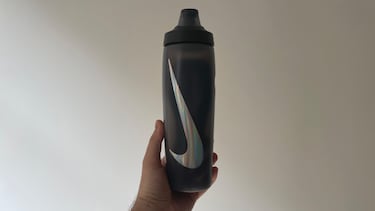Probamos la mejor botella de agua deportiva (y para el da a da)