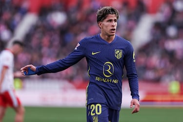 Giuliano Simeone durante el duelo entre el Atlético de Madrid y el Girona.