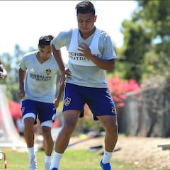 LA Galaxy quiere evitar el 'factor Adu' en Efraín Álvarez