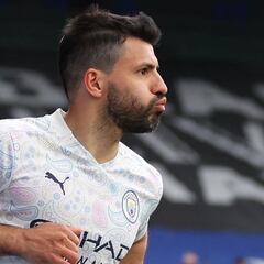 ¿Agüero, compañero de James y Mina en Everton?