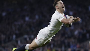 Britain Rugby Union - England v Scotland - Six Nations Championship - Twickenham Stadium, London - 11/3/17 England&#039;s Danny Care scores a try 