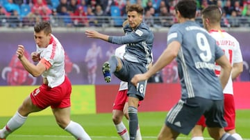 Bundesliga: Bayern chief blasts VAR decision as "joke of year"