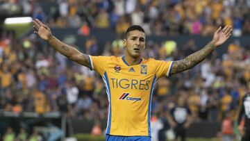 Los tres goleadores que Tigres le quitó a Pumas