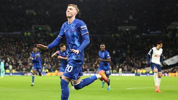 El Chelsea busca imponerse al Tottenham en Stamford Bridge para volver al camino del triunfo en la recta final de la Premier League.