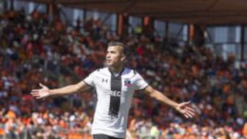 Flores fue la gran figura de Colo Colo en el triunfo ante Cobreloa.