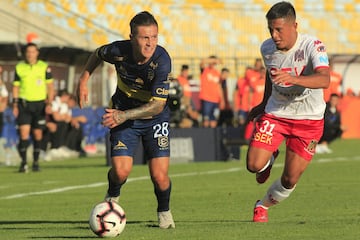 Llegó desde México, pero no ha podido ganarse la confianza de Gustavo Díaz. Lleva 109 minutos en cancha.