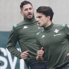 Bartra: "Estamos a muerte con Rubi; no pedimos a Setién"