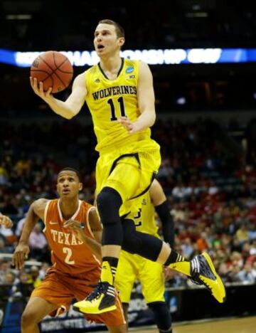Nik Stauskas (escolta - Universidad de Michigan)