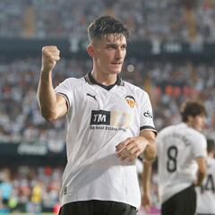 Pepelu agarra el seis de seis para el Valencia