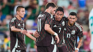 Luis Romo celebrates his goal 3-0 with Roberto Alvarado, Santiago Gimenez, Orbelin Pineda of Mexico during the game international friendly between Mexican National team (Mexico) and New Zealand at Rose Bowl Stadium, on September 07, 2024, Pasadena, Los Angeles California, United States.