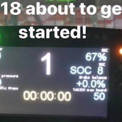 Sainz rueda con el Renault de 2018 en el simulador de Enstone