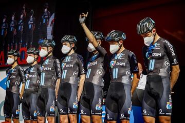 Desde que dejase atr¨¢s Sunweb para llamarse DSM, el conjunto neerland¨¦s ha perdido algo de fuelle. Al t¨¦rmino de la pasada temporada perdi¨® a Storer, uno de sus principales activos de futuro, y los refuerzos no han sido de mucho relumbr¨®n. El veterano Bardet gozar¨¢ del cartel de gran estrella y ser¨¢ su mejor baza en grandes vueltas. Altas: John Degenkolb (Ale), Jonas Hvideberg (Nor), Henri Vandenabeele (Bel), Leon Heinschke (Ale), Frederik Rodenberg (Din), Marius Mayrhofer (Ale), Sam Welsford (Aus) y Tim Naberman (PBa). Bajas: Nicolas Roche (Irl), Tiesj Benoot (Bel), Jai Hindley (Aus), Michael Storer (Aus), Jasha Sutterlin (Ale), Chad Haga (EE UU), Max Kanter (Ale), Ilan van Wilder (Bel), Felix Gall (Aus) y Martin Salmon (Ale).