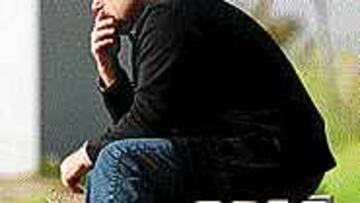 <B>UN TIPO PECULIAR</B>. La personalidad de Paco Flores no gusta a mucha gente. Su carácter sobrio cala en sus amigos y provoca sentimientos encontrados en sus detractores.