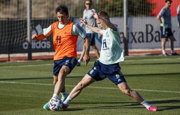 Mikel Oyarzabal y Dani Olmo.