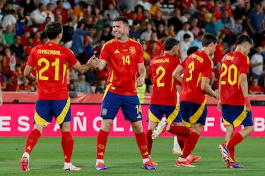 Internacional en todas las categorías inferiores con Francia, fue convocado 4 veces por la absoluta de Francia, pero no llegó a debutar. En 2021 recibió la nacionalidad y debutó en la Eurocopa de ese año. Desde su debut ha jugado 40 partidos donde ha marcado 2 goles y además es campeón de la Nations League de 2023 y de la Eurocopa de 2024. 