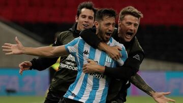 Racing revienta al campeón