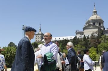 La exposición muestra la vinculación de San Lorenzo de El Escorial con el club rojiblanco a lo largo de la historia.  