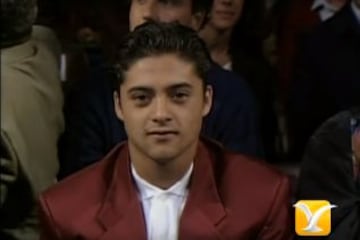 Siguiendo con el Festival de Viña. Febrero de 1994 y Frank Lobos, que había sido figura en el Mundial Sub 17, fue jurado de la competencia internacional, "en representación de la juventud chilena".