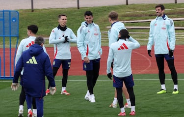 Morata, Grimaldo y Fabián.