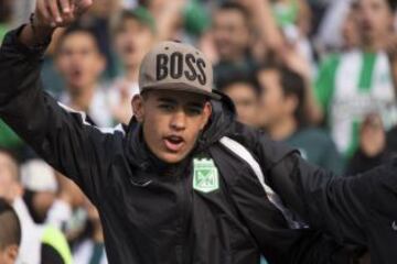 Nacional ocupó un pequeño de sector de oriental, desde donde alentó.