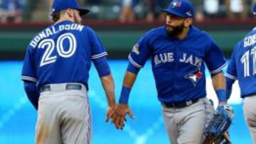 Toronto ganó los dos en Texas y regresa la serie a casa.