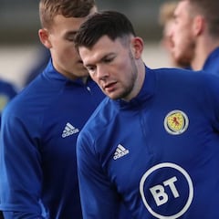 Burke regresó ayer a los entrenamientos y está casi descartado para Eibar