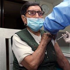 La fecha clave para la tercera dosis de la vacuna COVID a mayores de 70 años