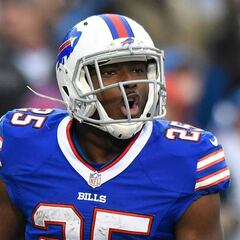 LeSean McCoy spoils Avengers: Endgame and social media snaps