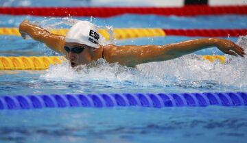Sus segundos Juegos Olímpicos fueron los de Londres 2012. Se convirtió en el quinta nadadora española de la historia en conseguir medalla con la plata de los 200 mariposa. Dos días después ganó otra plata en 800 libres, su segunda medalla olímpica