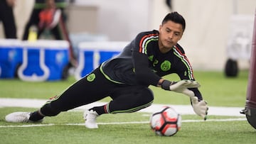 Action photo during of the Mexico team training before their match against the selection of Venezuela, Corresponding Group -C- America Cup Centenary 2016 at  Houston Methodist Training Center.
 
 Foto de accion durante el Entrenamiento de la Seleccion de Mexico previo a su partido contra la seleccion de Venezuela, Correspondiente al Grupo -C- de la Copa America Centenario 2016 en las Instalaciones de Houston Methodist Training Center, en la foto: Alfredo Talavera
 
 
 12/06/2016/MEXSPORT/Jorge Martinez.