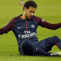 Neymar cumple su amenaza y demanda al Barça por impago