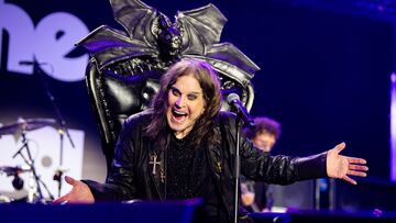 Así fue la última presentación de Ozzy Osbourne en ek estadio de Aston Villa