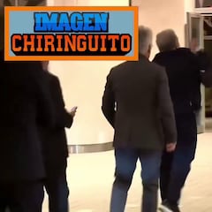 La imagen del Caso Olmo: corte de mangas de Laporta para la historia