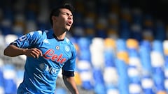 Hirving Lozano sin brillar en el triunfo del Napoli