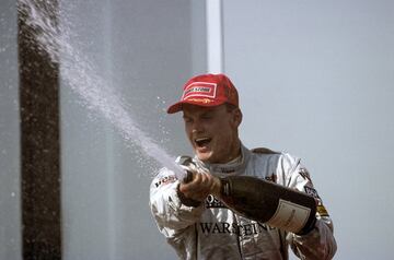Uno de los pilotos de más prestigio de entre todos los que no han ganado el Mundial. Coulthard, escocés, compitió para McLaren, Red Bull y Williams y logró 13 victorias en su carrera deportiva en 246 grandes premios. 