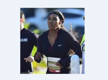 Serena Williams realiza running para preparar la temporada 2015 de la WTA.