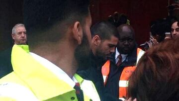 Valdés, llegando a Old Trafford.