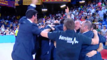 La celebración completa del Madrid en el Palau con el himno del Barça y Queen de fondo