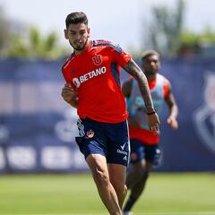 Los centrales de la U: esperan a uno y dos quedan en duda