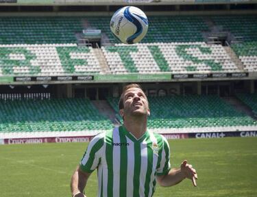"Leaving Betis for Denmark was my best ever decision"