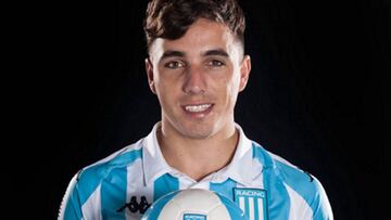 Renzo Saravia, objetivo rojiblanco, con Racing.