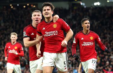 Will Casemiro play for Manchester United against Manchester City?