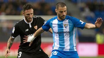 El futbolista mexicano fue titular contra el Málaga y fue amonestado a los 11 minutos. Sufrió con Chory Castro y Rolán, a los que sujetó a durísimas penas las pocas veces que pudo.
