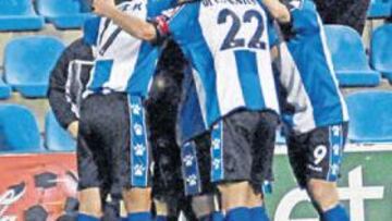 <b>CELEBRACIÓN. </b>Los jugadores del Hércules celebran un tanto, el pasado sábado.