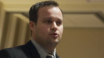 La ex estrella de televisi&oacute;n y activista pol&iacute;tico, Josh Duggar, fue acusado con cargos por prostituci&oacute;n infantil, seg&uacute;n dieron a conocer las autoridades.