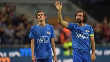 Andre Pirlo y su hijo Nicolo, en una imagen de archivo.