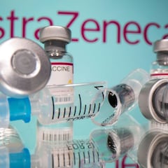 Así es la trombosis venosa que ha parado la vacunación con AstraZeneca en ESpaña