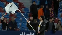 Cömert la lía en Orriols y Tárrega pide perdón