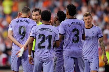 High tension at the Mestalla: images as Vinicius abused